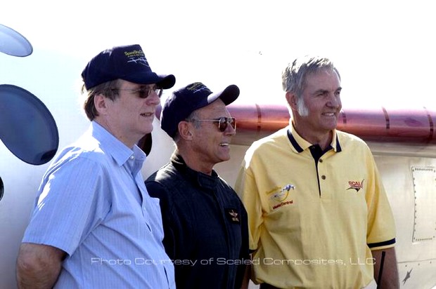 Paul Allen, Mike Melville and Burt Rutan in front of SpaceShipOne